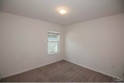 9490 Lutoo Ln, Pensacola, FL 32526 - Photo 15