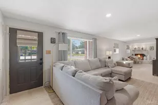 2110 Elaine Cir, Pensacola, FL 32504 - Photo 9