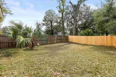 1913 W Chase St, Pensacola, FL 32502 - Photo 33