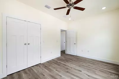 1913 W Chase St, Pensacola, FL 32502 - Photo 31