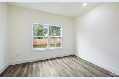 1915 W Chase St, Pensacola, FL 32502 - Photo 17