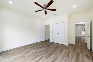 1915 W Chase St, Pensacola, FL 32502 - Photo 7
