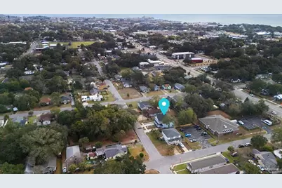 1915 W Chase St, Pensacola, FL 32502 - Photo 43