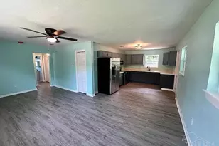 1011 Trenton Dr, Pensacola, FL 32505 - Photo 7