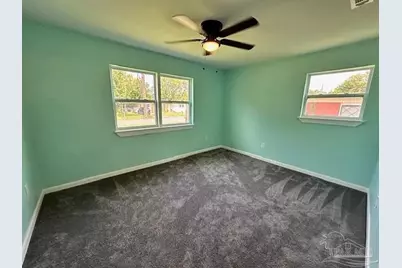 1011 Trenton Dr, Pensacola, FL 32505 - Photo 11