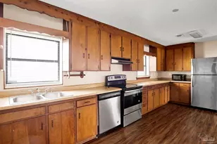 2802 W Gonzalez St, Pensacola, FL 32505 - Photo 7