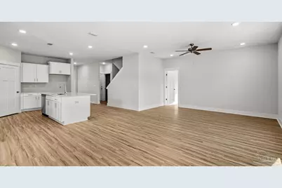 112 Albatross St, Cantonment, FL 32533 - Photo 13