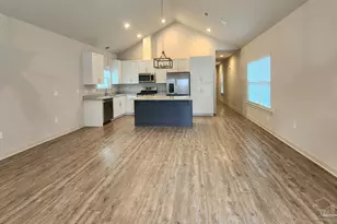 106 S G St, Pensacola, FL 32502 - Photo 7