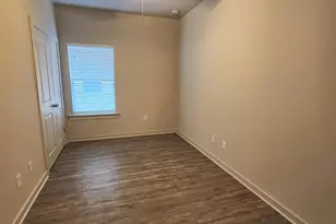 106 S G St, Pensacola, FL 32502 - Photo 15