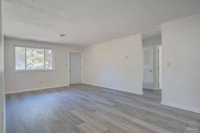 4725 Clara St, Pensacola, FL 32526 - Photo 9