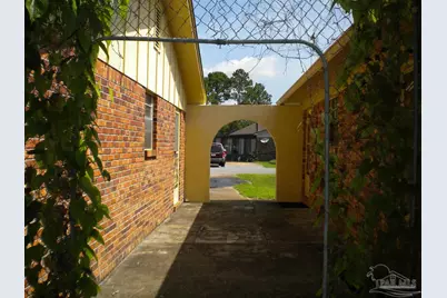 2015 Frontera St, Navarre, FL 32566 - Photo 21