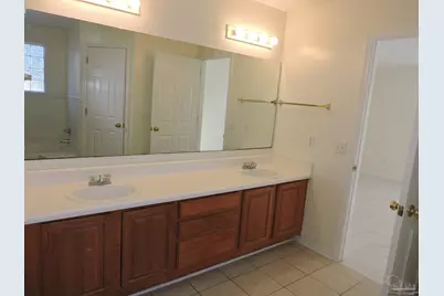 1913 Gulf Bay Ln, Pensacola, FL 32506 - Photo 19
