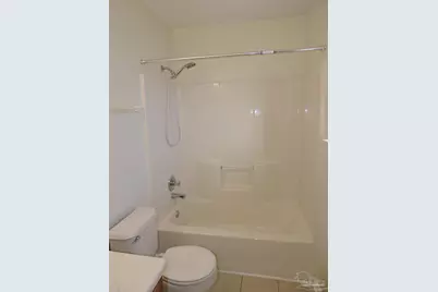 1913 Gulf Bay Ln, Pensacola, FL 32506 - Photo 31