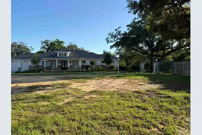 581 Chipley Ave, Pensacola, FL 32503 - Photo 29