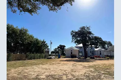 581 Chipley Ave, Pensacola, FL 32503 - Photo 35