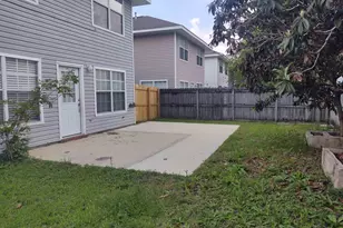 6351 Cottage Woods Dr, Milton, FL 32570 - Photo 13