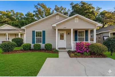 6044 Champion Oaks Dr, Pensacola, FL 32526 - Photo 1
