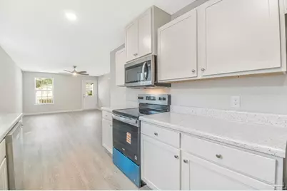 6044 Champion Oaks Dr, Pensacola, FL 32526 - Photo 5