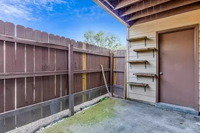 2303 W Michigan Ave #B1, Pensacola, FL 32526 - Photo 33