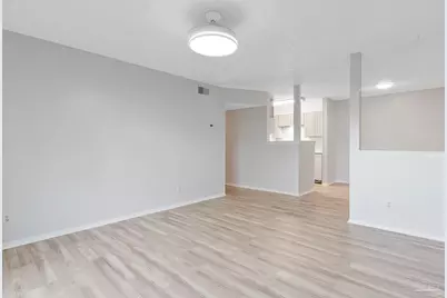 2303 W Michigan Ave #B1, Pensacola, FL 32526 - Photo 3