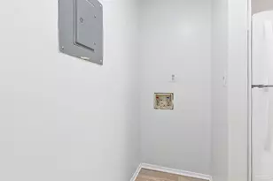 2303 W Michigan Ave, Pensacola, FL 32526 - Photo 29