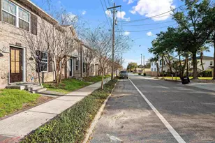 248 N De Villiers St, Pensacola, FL 32502 - Photo 13