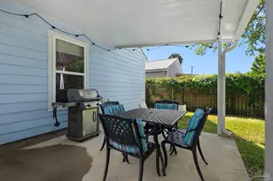 319 N Reus St, Pensacola, FL 32501 - Photo 29