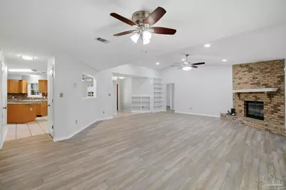 3573 Victory Dr, Pace, FL 32571 - Photo 9