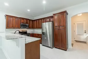 1733 Sound Haven Ct, Navarre, FL 32566 - Photo 9