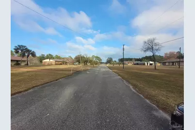 8100 Pond Valley Dr, Pensacola, FL 32506 - Photo 5