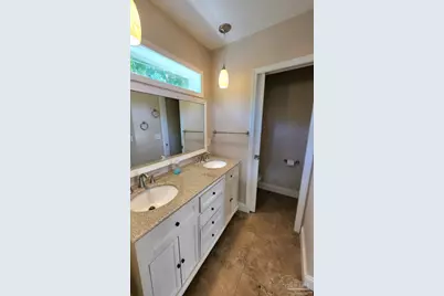 206 Berry Rd, Pensacola, FL 32507 - Photo 11