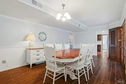 1253 Redwood Ln, Gulf Breeze, FL 32563 - Photo 17