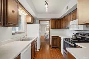 1253 Redwood Ln, Gulf Breeze, FL 32563 - Photo 11