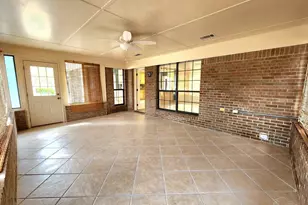 9001 Woodrun Rd, Pensacola, FL 32514 - Photo 9