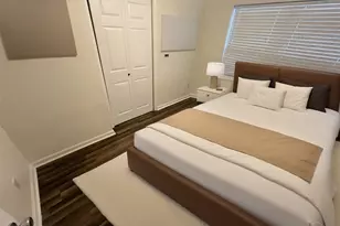 7870 Castlegate Dr, Pensacola, FL 32534 - Photo 11