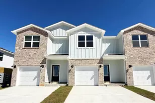 2645 Cliff Hollow Circle, Gulf Breeze, FL 32563 - Photo 1
