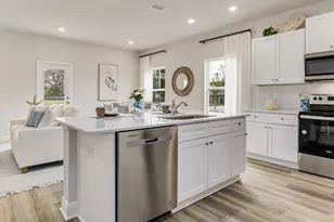 2607 Cliff Hollow Circle, Gulf Breeze, FL 32563 - Photo 7