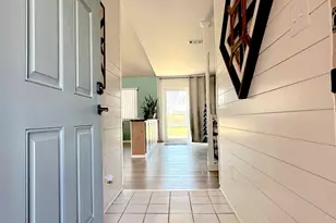 3585 Riddick Dr, Pensacola, FL 32504 - Photo 3