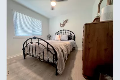 3585 Riddick Dr, Pensacola, FL 32504 - Photo 15