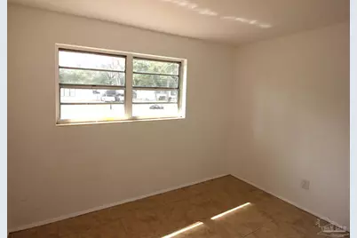 4402 Deauville Way, Pensacola, FL 32505 - Photo 15