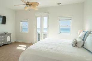 8037 Gulf Blvd, Navarre Beach, FL 32566 - Photo 13