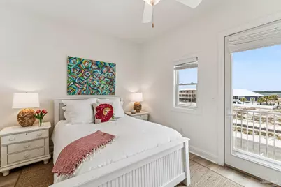 8037 Gulf Blvd, Navarre Beach, FL 32566 - Photo 17