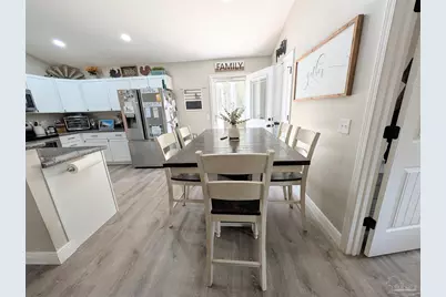 6837 Sagebrush Ln, Milton, FL 32570 - Photo 7