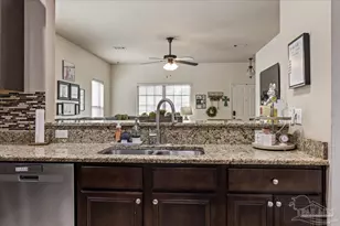 1760 Brantley Dr, Gulf Breeze, FL 32563 - Photo 11