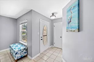 2712 Summertree Ln, Gulf Breeze, FL 32563 - Photo 3