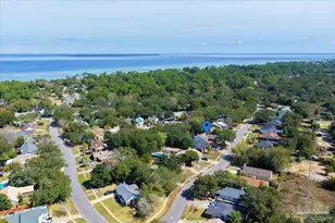 2712 Summertree Ln, Gulf Breeze, FL 32563 - Photo 37