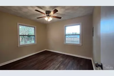 540 N 68th St, Pensacola, FL 32506 - Photo 17