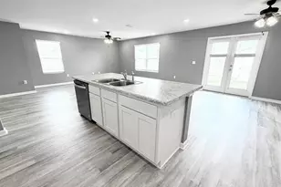 5720 Blackhorse Cir, Pensacola, FL 32526 - Photo 5