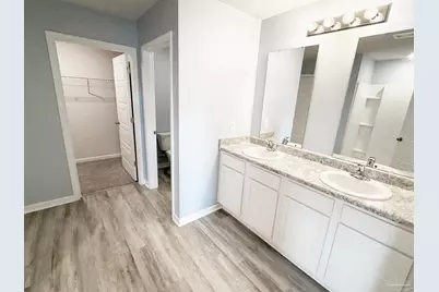 5720 Blackhorse Cir, Pensacola, FL 32526 - Photo 13