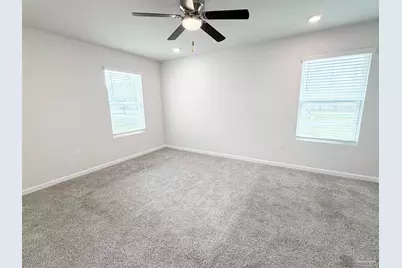 5720 Blackhorse Cir, Pensacola, FL 32526 - Photo 11